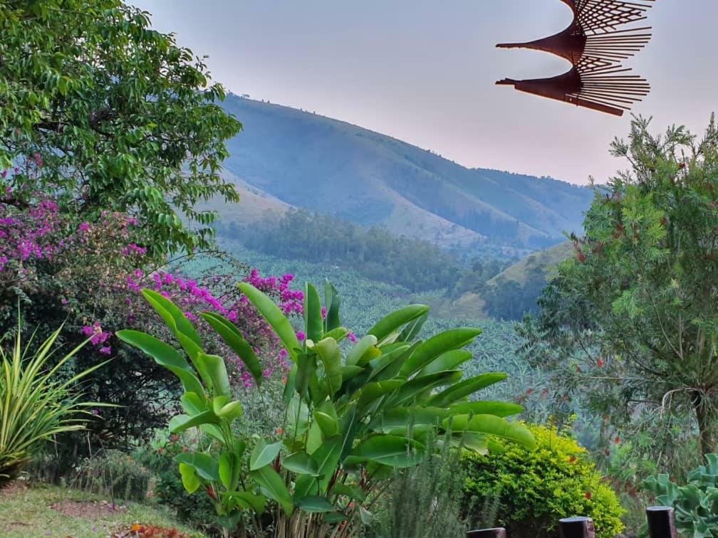Nyore Hillside Retreat Mbarara Exteriör bild